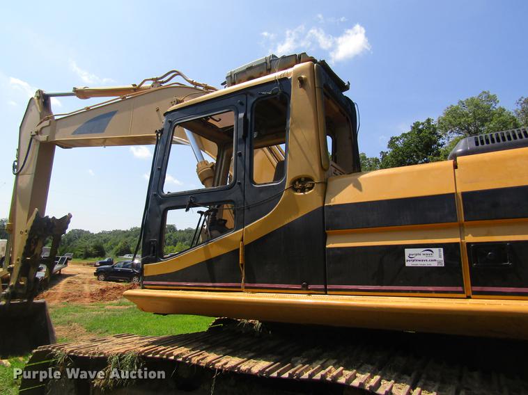image for item DE5189 1994 Caterpillar 322 L excavator