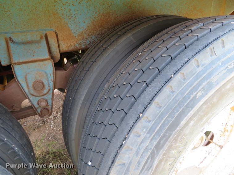 image for item DE6372 2009 VE EV-130 tank trailer