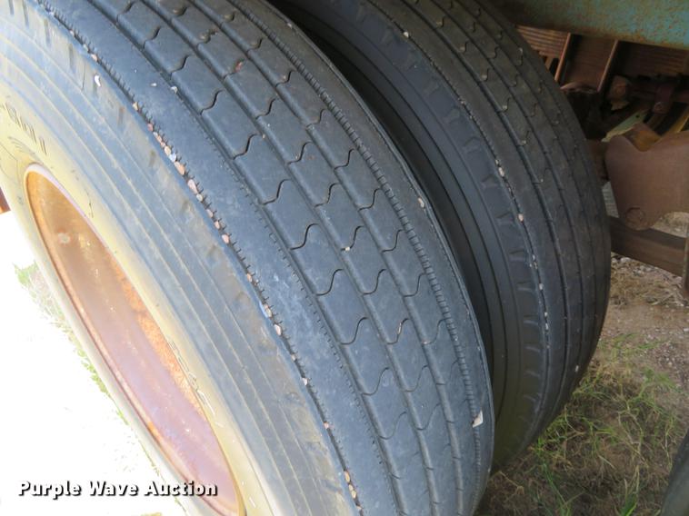 image for item DE6372 2009 VE EV-130 tank trailer