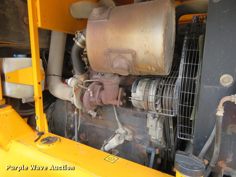 image for item DE6381 1997 JCB 416B wheel loader