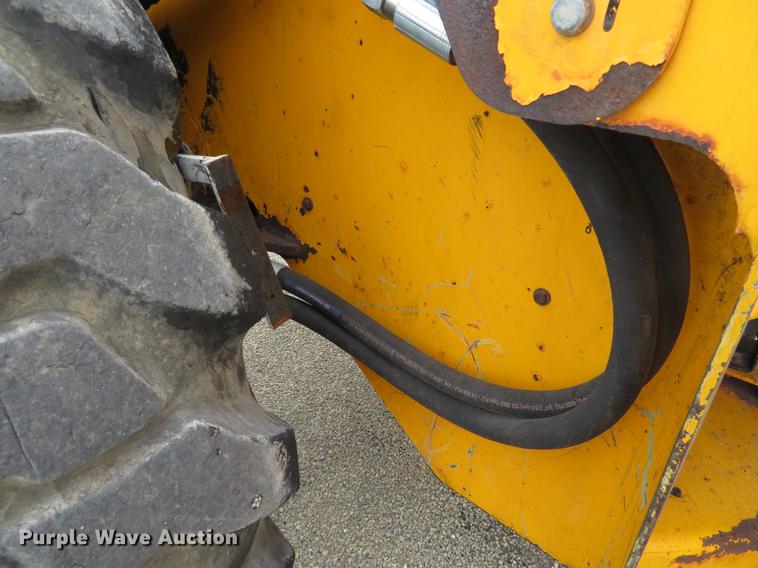 image for item DE6381 1997 JCB 416B wheel loader