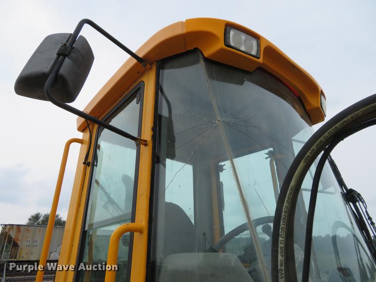 image for item DE6381 1997 JCB 416B wheel loader