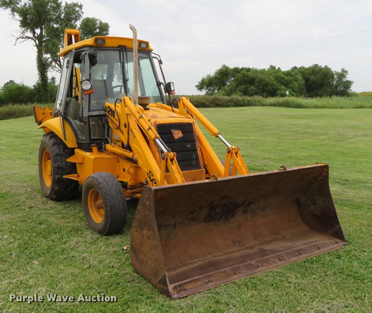 image for item DE6386 JCB 214 Series II backhoe
