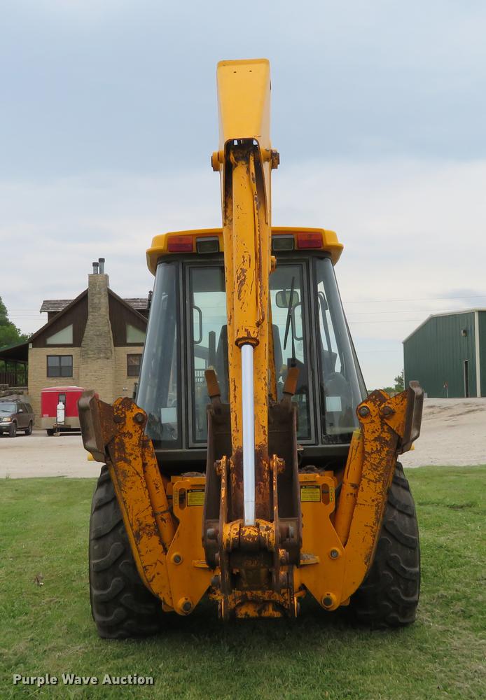 image for item DE6386 JCB 214 Series II backhoe