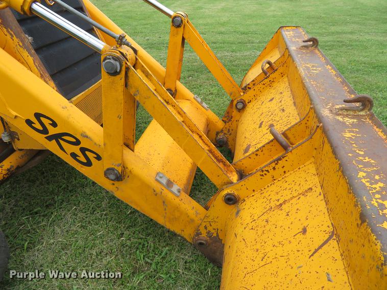 image for item DE6386 JCB 214 Series II backhoe