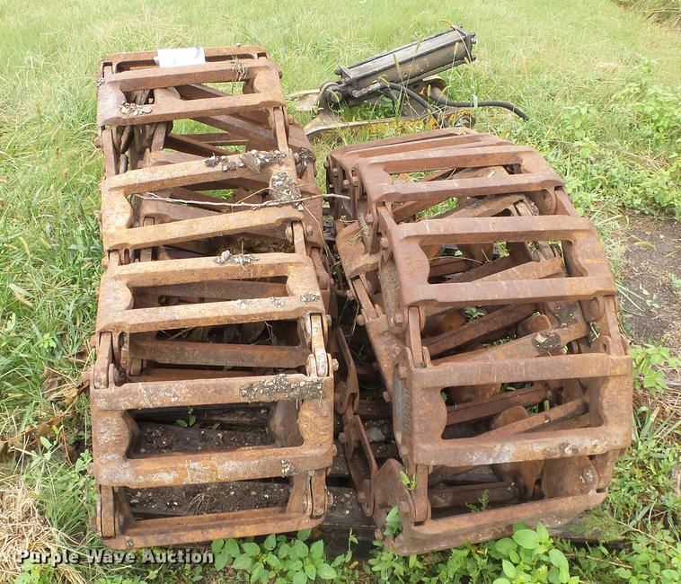 image for item DF4321 Grouser skid steer tracks