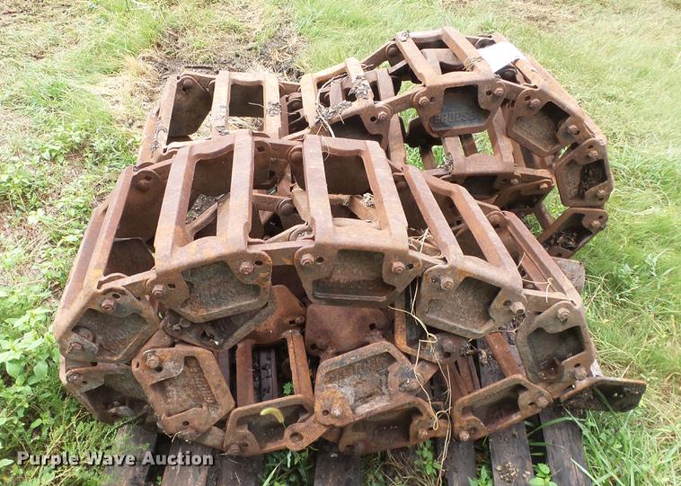 image for item DF4321 Grouser skid steer tracks