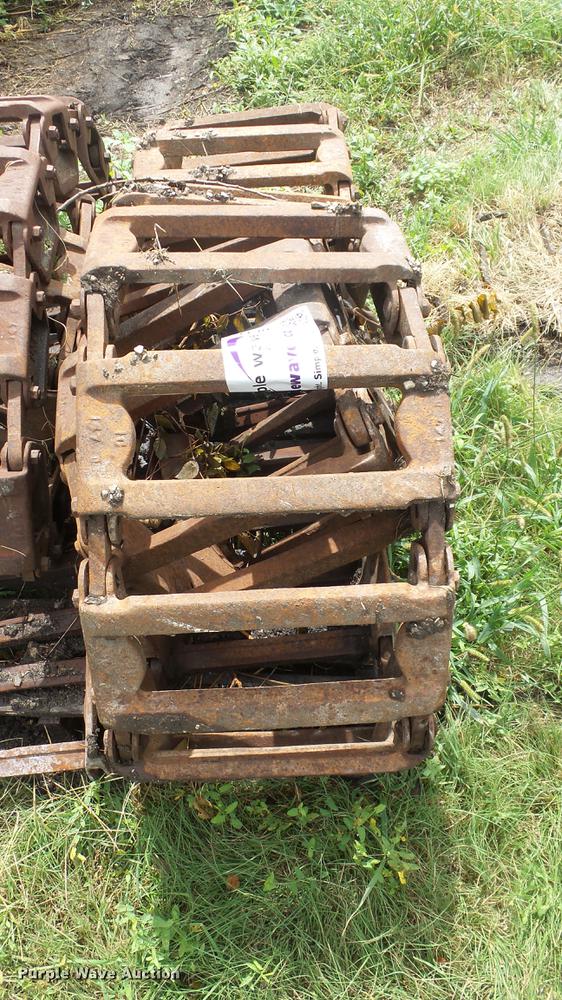 image for item DF4321 Grouser skid steer tracks