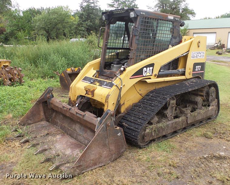 image for item DF4325 2003 Caterpillar 277 skid steer