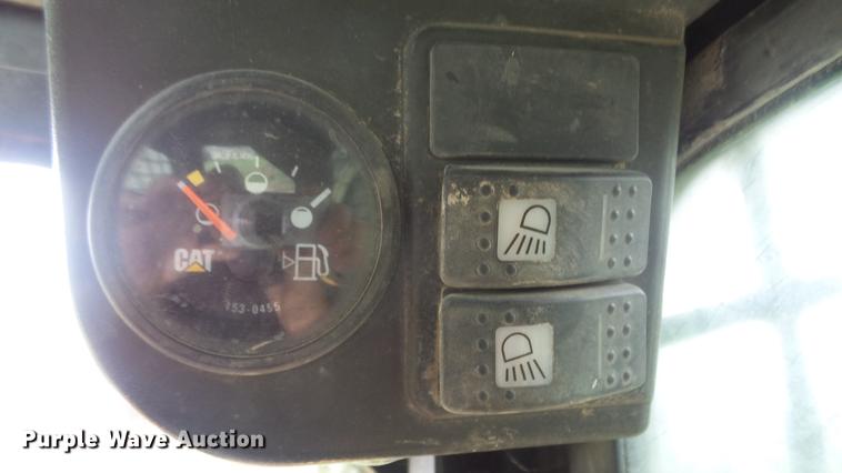 image for item DF4325 2003 Caterpillar 277 skid steer