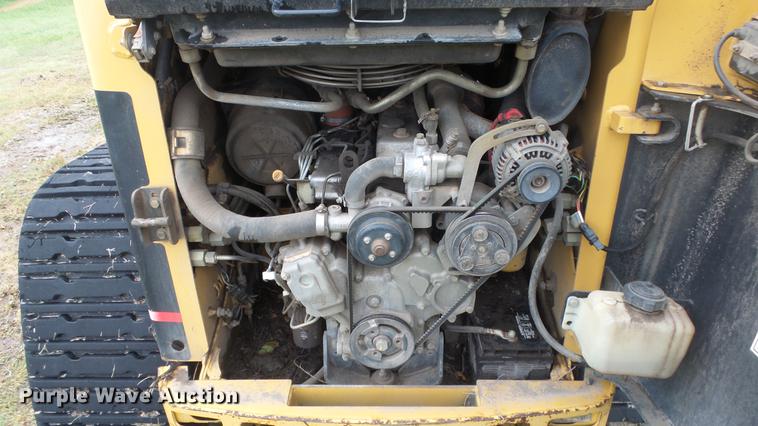image for item DF4325 2003 Caterpillar 277 skid steer