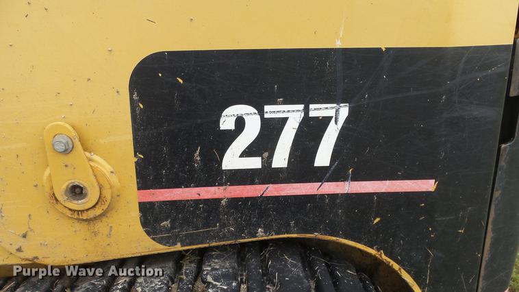image for item DF4325 2003 Caterpillar 277 skid steer