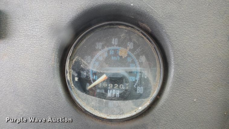 image for item DF4326 1986 Mack RW653 semi truck