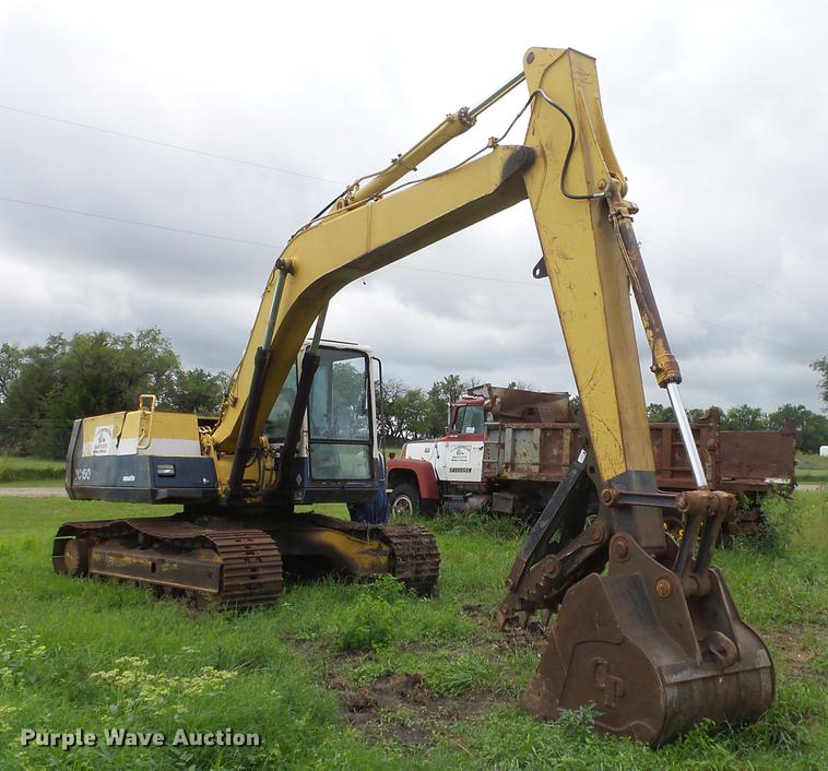 image for item DF4328 1995 Komatsu PC150-5 excavator