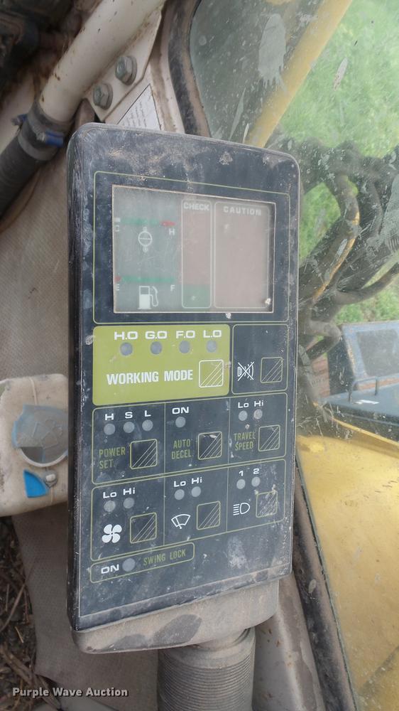 image for item DF4328 1995 Komatsu PC150-5 excavator