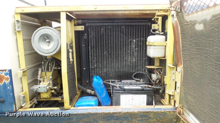 image for item DF4328 1995 Komatsu PC150-5 excavator