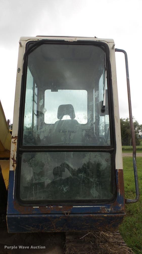 image for item DF4328 1995 Komatsu PC150-5 excavator