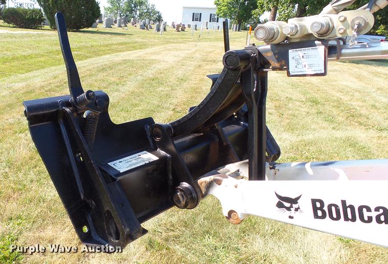 image for item DM9909 2007 Bobcat Toolcat 5600 utility work machine