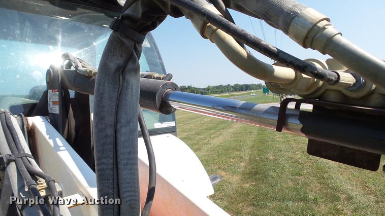 image for item DM9909 2007 Bobcat Toolcat 5600 utility work machine