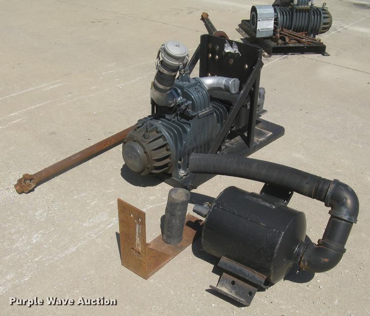 image for item DQ9748 Jurop R260D vacuum pump