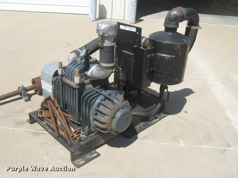 image for item DQ9749 Jurop R260D vacuum pump