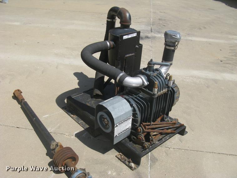 image for item DQ9749 Jurop R260D vacuum pump