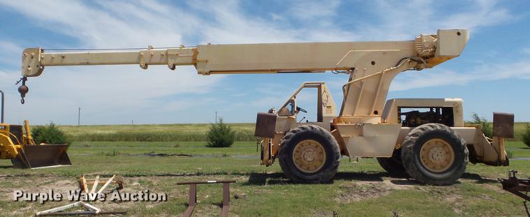 image for item DZ9980 Galion KC10 crane