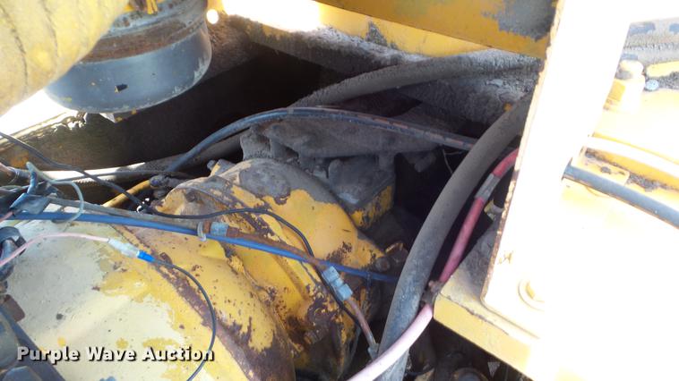 image for item DZ9980 Galion KC10 crane