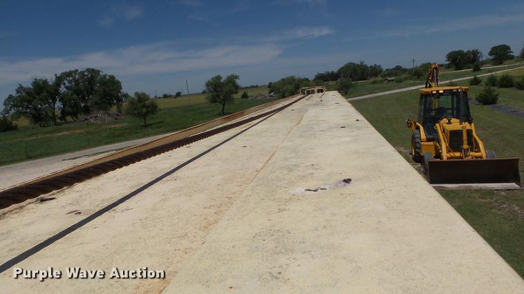 image for item DZ9980 Galion KC10 crane