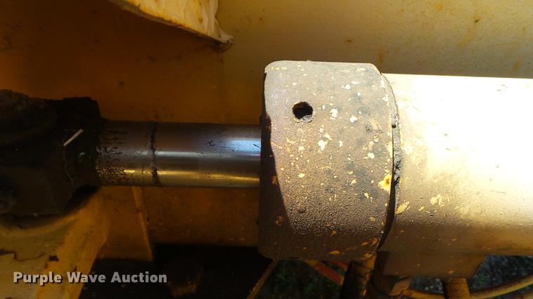 image for item DZ9980 Galion KC10 crane