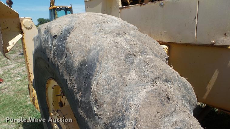 image for item DZ9980 Galion KC10 crane