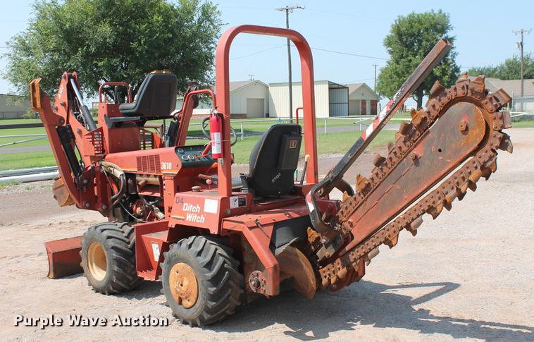 image for item DZ9990 2003 Ditch Witch 3610DD trencher