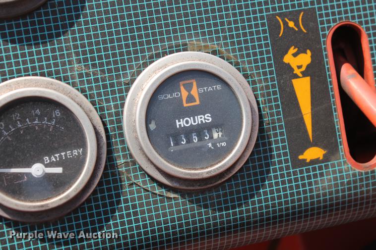 image for item DZ9990 2003 Ditch Witch 3610DD trencher