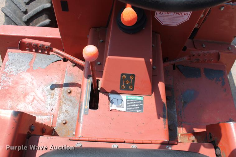 image for item DZ9990 2003 Ditch Witch 3610DD trencher