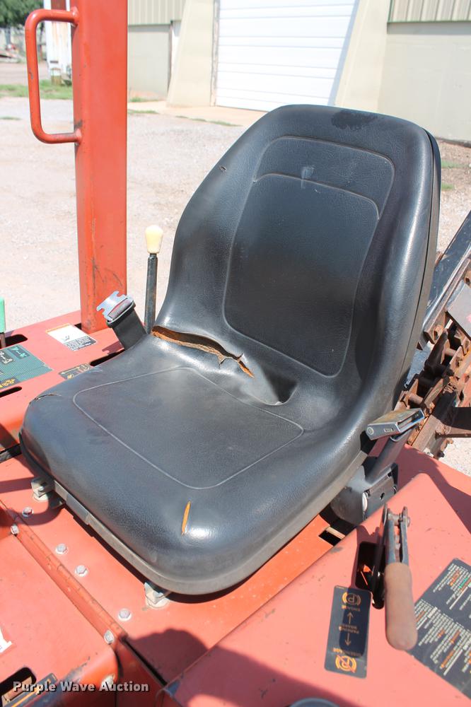image for item DZ9990 2003 Ditch Witch 3610DD trencher