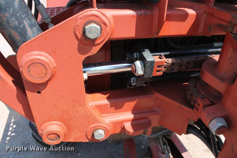 image for item DZ9990 2003 Ditch Witch 3610DD trencher