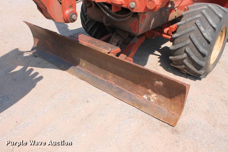 image for item DZ9990 2003 Ditch Witch 3610DD trencher