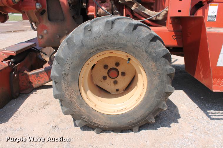 image for item DZ9990 2003 Ditch Witch 3610DD trencher