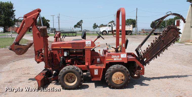 image for item DZ9991 2000 Ditch Witch 3610DD trencher