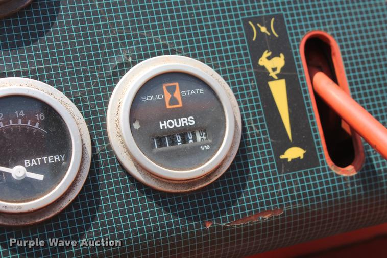 image for item DZ9991 2000 Ditch Witch 3610DD trencher