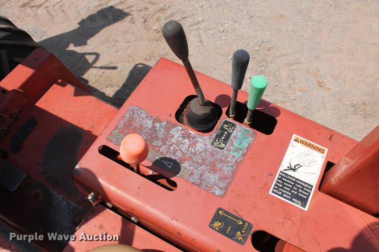 image for item DZ9991 2000 Ditch Witch 3610DD trencher