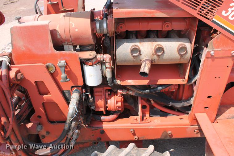 image for item DZ9991 2000 Ditch Witch 3610DD trencher