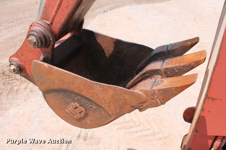 image for item DZ9991 2000 Ditch Witch 3610DD trencher