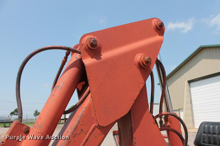 image for item DZ9991 2000 Ditch Witch 3610DD trencher