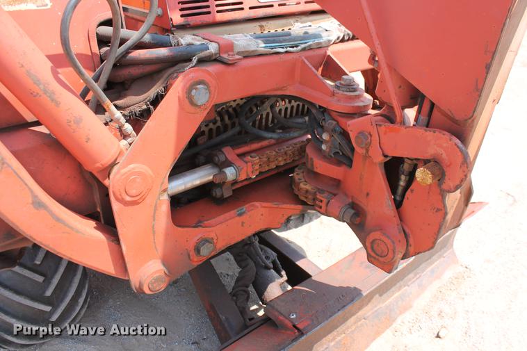 image for item DZ9991 2000 Ditch Witch 3610DD trencher