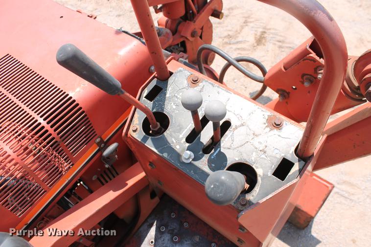 image for item DZ9991 2000 Ditch Witch 3610DD trencher
