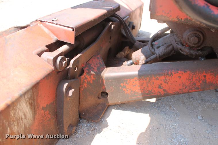 image for item DZ9991 2000 Ditch Witch 3610DD trencher