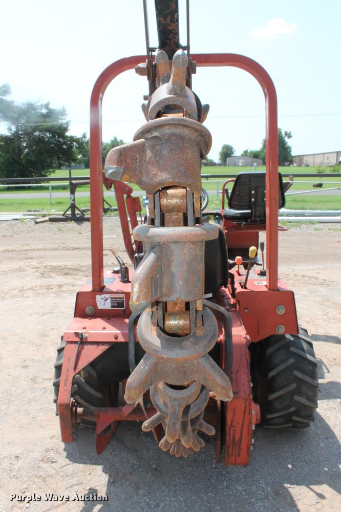 image for item DZ9991 2000 Ditch Witch 3610DD trencher
