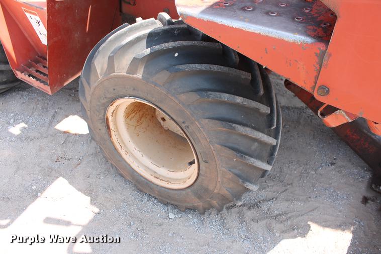 image for item DZ9991 2000 Ditch Witch 3610DD trencher