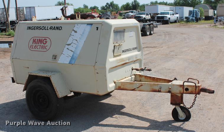 image for item DZ9992 Ingersoll Rand P100BWW air compressor